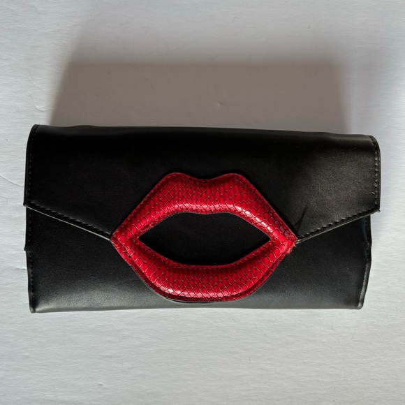 Circus by Sam Edelman Lips Clutch Purse - Picture 2 of 5